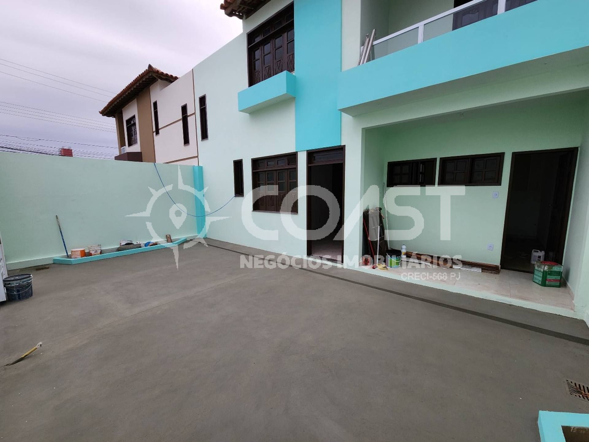 Casa Para Vender com 3 quartos 2 suítes no bairro Atalaia em Aracaju
