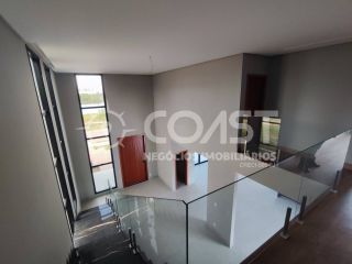 Casa de Condomínio Para Vender com 4 suítes no Alphaville