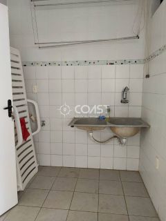 Vendo Excelente Casa 04 quartos Frente Mar no bairro Aruana