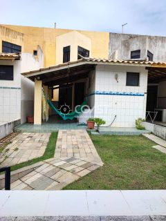 Vendo Excelente Casa 04 quartos Frente Mar no bairro Aruana