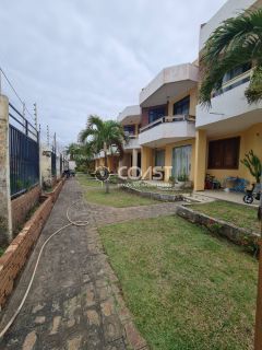 Vendo Excelente Casa 04 quartos Frente Mar no bairro Aruana