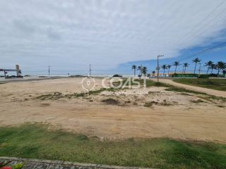 Vendo Excelente Casa 04 quartos Frente Mar no bairro Aruana