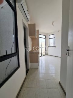 Vendo Excelente Casa 04 quartos Frente Mar no bairro Aruana