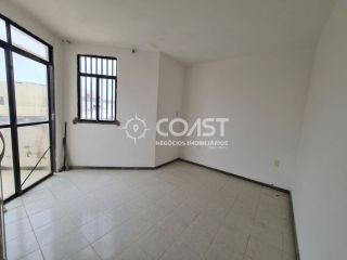 Vendo Excelente Casa 04 quartos Frente Mar no bairro Aruana