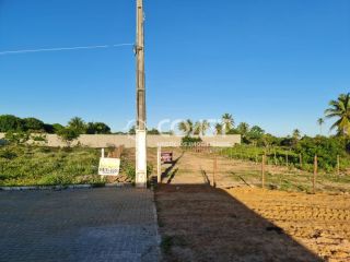 Lote no bairro Robalo, próximo a praia e enfrente o condomínio Morada do Mar