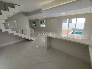 Vende Casa no Condomínio Fragatta com 4 quartos sendo 2 suítes