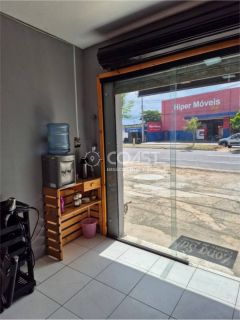 Prédio / Edifício Comercial Para Vender na Avenida Melício Machado