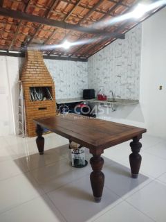 Ótima oportunidade! Casa reformada com 2 quartos à venda em condomínio completo e seguro em Socorro