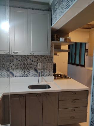 Ótima oportunidade! Casa reformada com 2 quartos à venda em condomínio completo e seguro em Socorro
