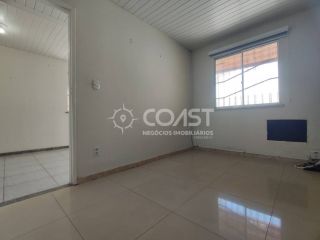Casa Para Venda com 2 quartos no bairro Aruana em Aracaju