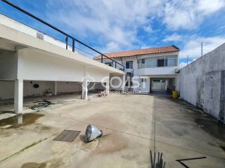 Imóvel Comercial com 10 salas à Venda, na Coroa do Meio.