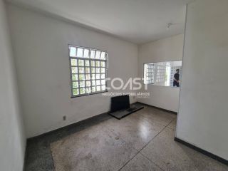 Imóvel Comercial com 10 salas para alugar, na Coroa do Meio.