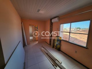 Alugo uma excelente casa com 3/4 na Aruana