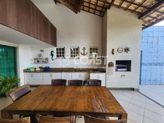 Casa alto padrão com 5/4 para vender em condomínio próximo da praia