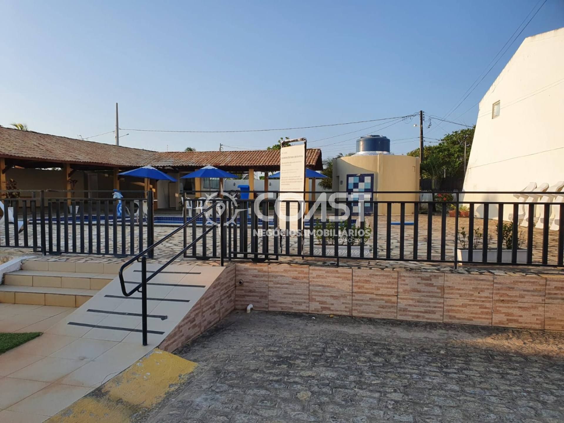 Vendo Excelente Casa com Conforto, Segurança e Praia: O Combo Perfeito Para Você!