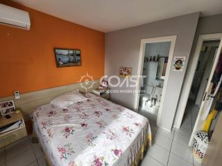 Vendo Apartamento com 3/4 na Aruana – Lazer de Clube e Vista Verde Todo Dia!