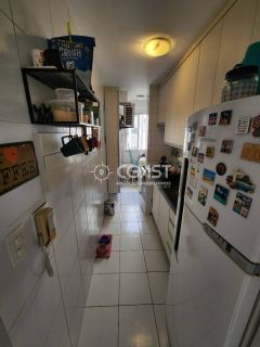 Vendo Apartamento com 3/4 na Aruana – Lazer de Clube e Vista Verde Todo Dia!