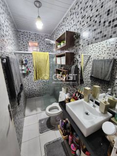 Vendo excelente casa na Aruana, completa pra você viver com conforto e estilo!