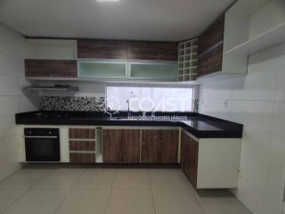 Imóvel Comercial Para Vender no bairro Grageru em Aracaju