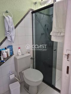 Alugo Casa mobiliada com 4/4 sendo 2 Suíte, Frente Mar no bairro Aruana.