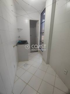 Alugo Apartamento 3/4 com suíte, Semi-Mobiliado e varanda aconchegante