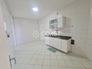 Alugo Apartamento sem a Mobília com 3/4 sendo (1suíte), e varanda aconchegante.