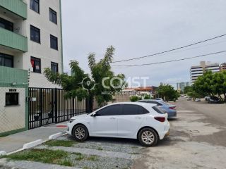 Alugo Apartamento com 3/4 sendo (1suíte), e varanda aconchegante.