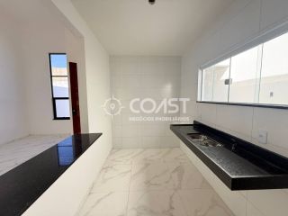 Vendo Excelente Casa Nova com 3/4 sendo 1 suíte na Aruana.