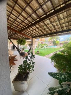 VENDO EXCELENTE CHÁCARA COM 3 SUITES NO ROBALO.