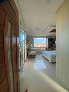 VENDO EXCELENTE CHÁCARA COM 3 SUITES NO ROBALO.