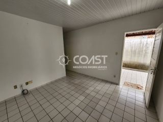 Vendo Casa com 2/4, quintal amplo e excelente preço na Aruana