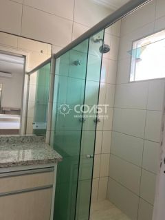 VENDO EXCELENTE CASA EM CONDOMÍNIO, SEMI-MOBILIADA – DOIS PISOS (SUPERIOR E INFERIOR)