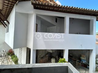 Mansão de Luxo na Atalaia com Unidades Independentes e Alto Potencial