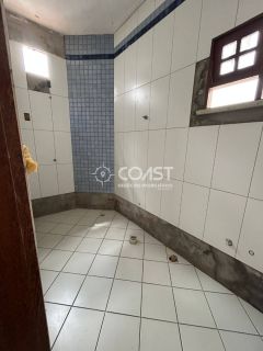 Mansão de Luxo na Atalaia com Unidades Independentes e Alto Potencial