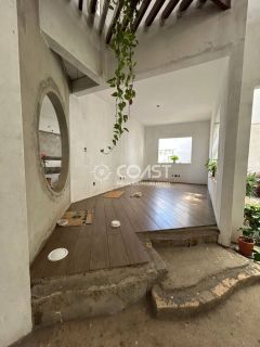 Mansão de Luxo na Atalaia com Unidades Independentes e Alto Potencial