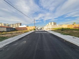 OPORTUNIDADE NA ARUANA – TERRENO 160M² PRONTO PARA CONSTRUIR!