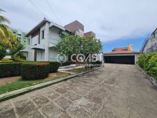 VENDO PRÉDIO COMERCIAL – ESTRUTURA COMPLETA E LOCALIZAÇÃO ESTRATÉGICA