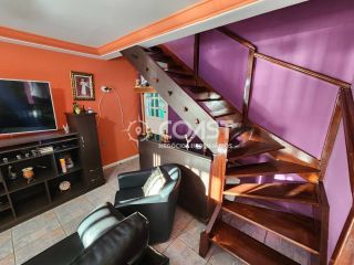 Vendo Casa Exclusiva com 3 Suítes e Vista Deslumbrante para o Rio