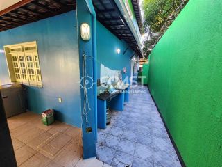 Vendo Casa Exclusiva com 3 Suítes e Vista Deslumbrante para o Rio