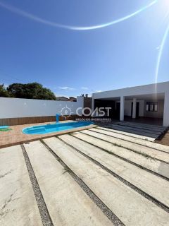 VENDO CASA COM 3/4 SENDO 1 SUÍTE E EXCELENTE LOCALIZAÇÃO E LAZER COMPLETO