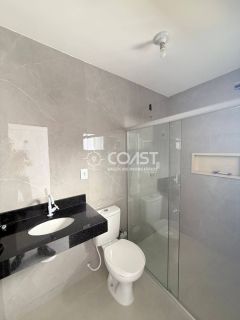 VENDO CASA COM 3/4 SENDO 1 SUÍTE E EXCELENTE LOCALIZAÇÃO E LAZER COMPLETO