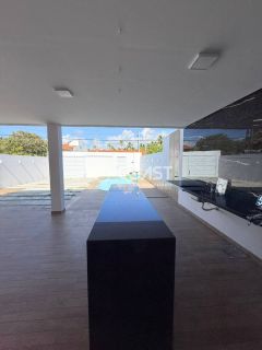 VENDO CASA COM 3/4 SENDO 1 SUÍTE E EXCELENTE LOCALIZAÇÃO E LAZER COMPLETO