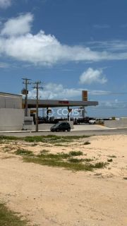 VENDO CASA FRENTE MAR, 4 QUARTOS SENDO 2 SUÍTES, VARANDAS COM VISTA PARA O MAR