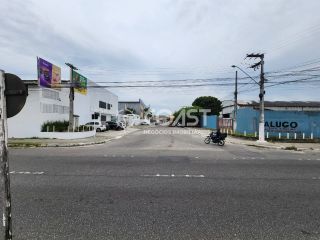 ALUGO TERRENO 1.500m² – ESQUINA E LOCALIZAÇÃO ESTRATÉGICA