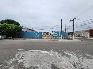 ALUGO TERRENO 1.500m² – ESQUINA E LOCALIZAÇÃO ESTRATÉGICA