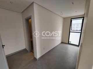 Vendo Excelente Casa no Padang Beach – 261m² | 2 Suítes com Closet | Pé na Areia!