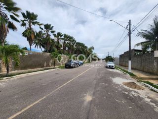 Vendo Área 1.800m² – 4 Lotes ao Lado da Praia do Aruana.