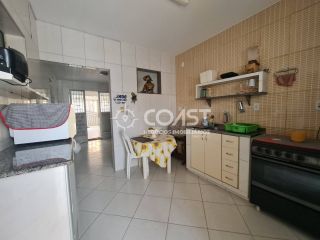 VENDO CASA NO BAIRRO SUÍÇA COM 5 QUARTOS, 3 SUÍTES E GARAGEM PARA 3 CARROS