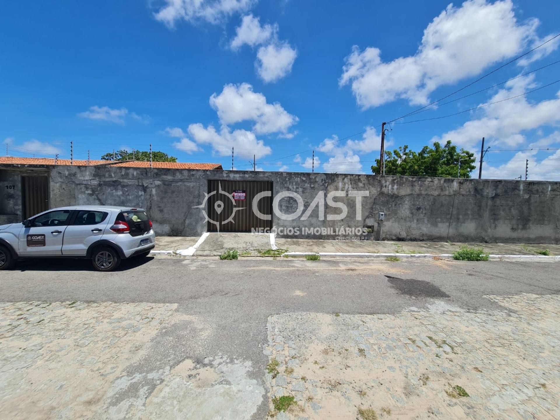 Vendo Casa na Aruana com 2 Quartos, Quintal Amplo e Escritura – Ótima Oportunidade!