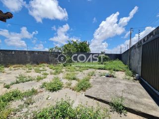 Vendo Casa na Aruana com 2 Quartos, Quintal Amplo e Escritura – Ótima Oportunidade!